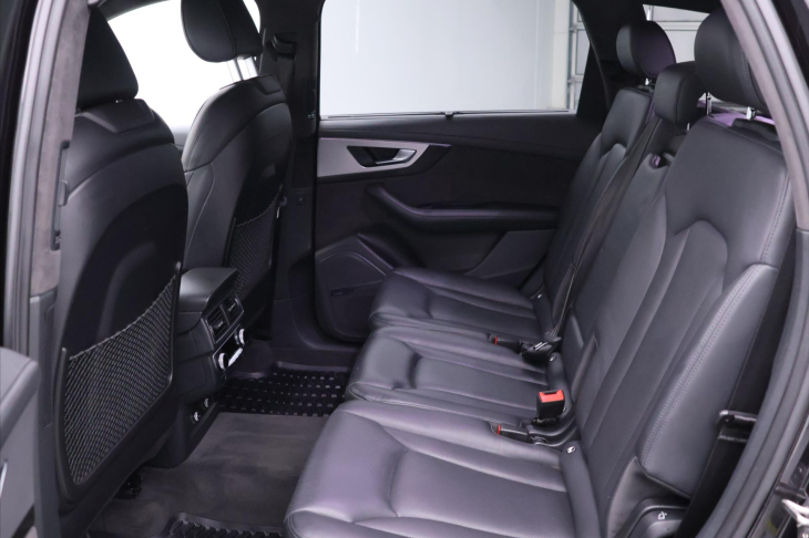 Audi SQ7 4,0 TDI Quattro 320kW CZ DPH