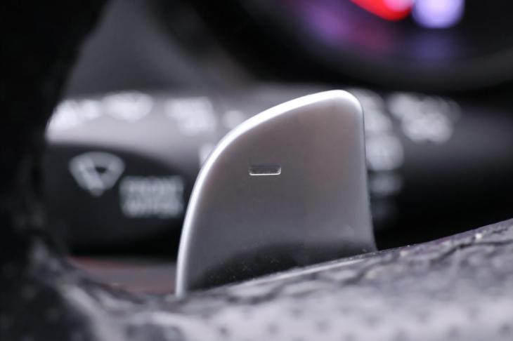 Dodge Durango 5,7 V8 HEMI R/T 4x4 7-Míst DPH