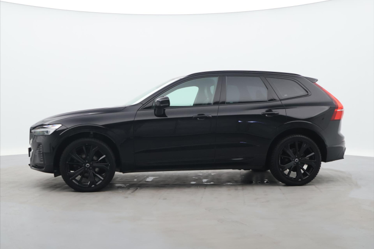 Volvo XC60 2,0 B5 AWD Plus Black Ed. AT