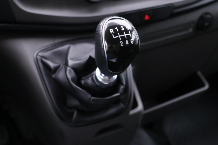 Ford Transit 2,0 TDCi 96kW L2 CZ 1.Maj. DPH