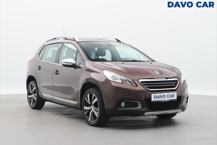 Peugeot 2008 1.6 VTi 88kW Allure Serv.Kniha