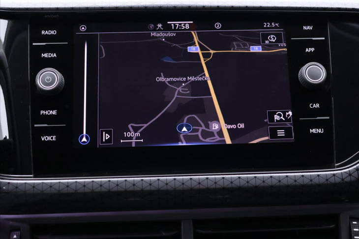 Volkswagen T-Cross 1,0 TSI R-line DSG Style DPH