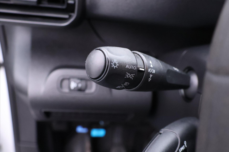 Peugeot Partner 1,5 HDI 75kW L1 DPH CZ 1.Maj.