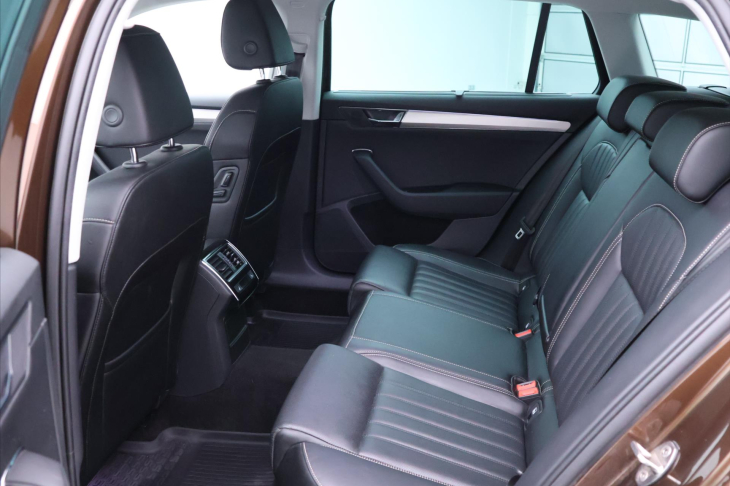 Škoda Superb 2,0 TDI 110kW L&K DSG DPH CZ