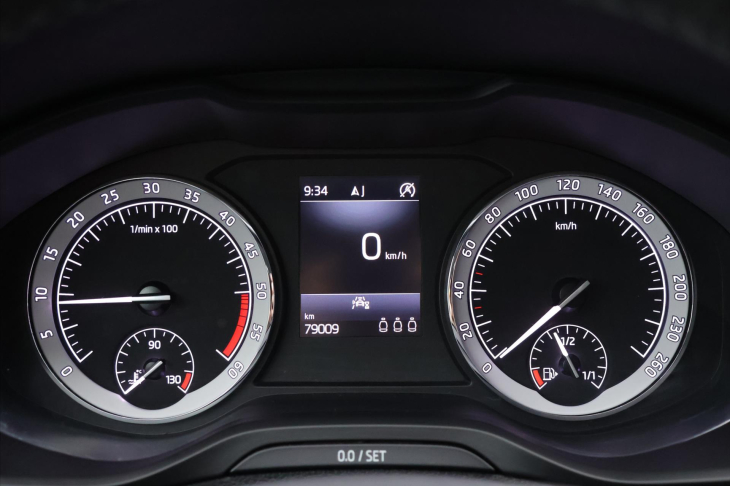 Škoda Karoq 1,6 TDI 85kW Style CZ DPH