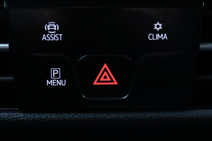 Volkswagen Golf 1,5 TSI 110kW DSG CZ 1.Maj DPH