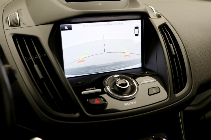 Ford Kuga 2,0 TDCi 132kW 4x4 Titanium