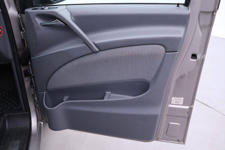 Mercedes-Benz Viano 3,0 V6 150kW Automat