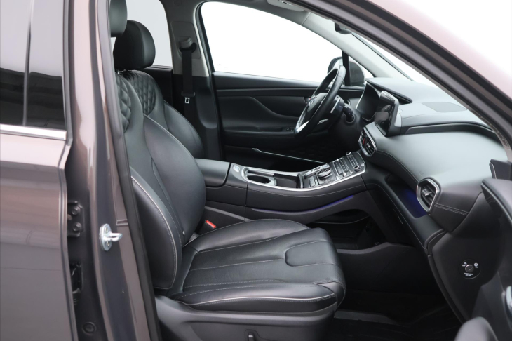 Hyundai Santa Fe 2,2 CRDi DCT Premium 4WD CZ DPH
