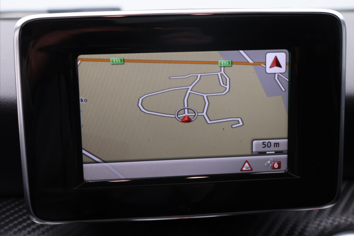 Mercedes-Benz Třídy A 1,6 200i Aut. AMG Prestige