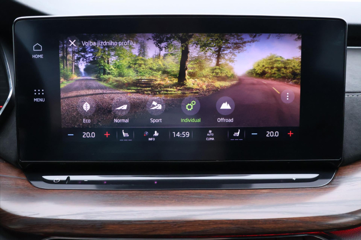 Škoda Octavia 2,0 TDI Scout 4x4 DSG DPH