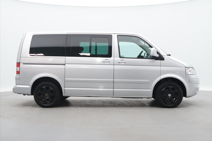 Volkswagen Multivan 2,5 TDI 96kW Comfortline
