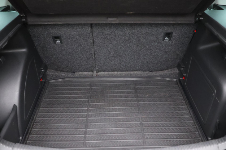 Škoda Rapid 1.2 TSI MonteCarlo Xenon 1.Maj