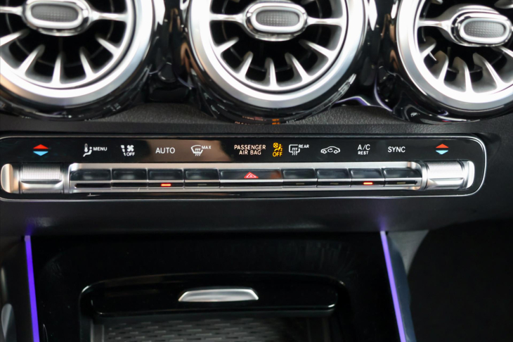 Mercedes-Benz GLB 2,0 200d 4Matic AMG Premium