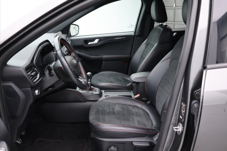 Ford Kuga 1,5 EB 110 kW ST-Line 1.Maj.