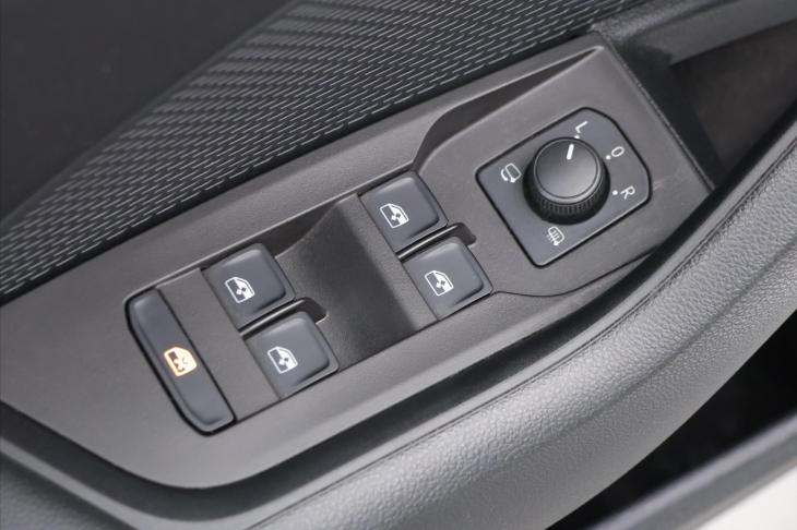 Škoda Octavia 1,5 TSI 110kW Style Aut.klima
