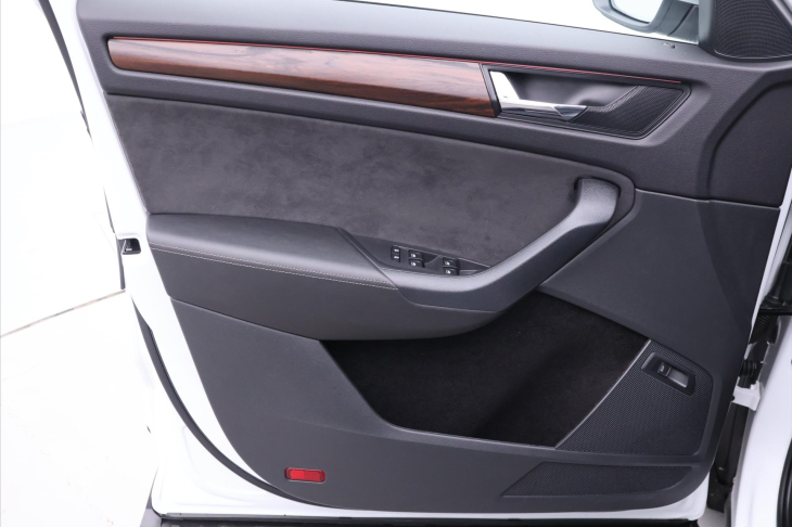 Škoda Kodiaq 2,0 TDI 147kW DSG Scout 4x4 CZ