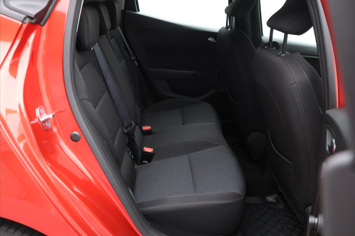 Renault Clio 1,0 Tce 67 kW CZ Klimatizace