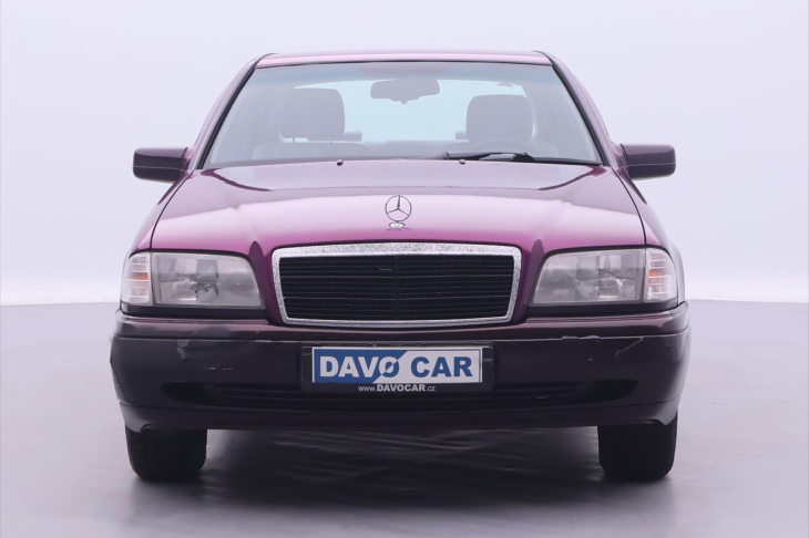 Mercedes-Benz Třídy C 1,8 180 90kW LPG CZ Tažné