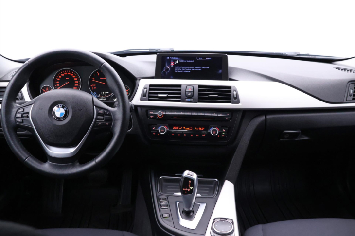 BMW Řada 3 2,0 320 135kW xDrive Automat