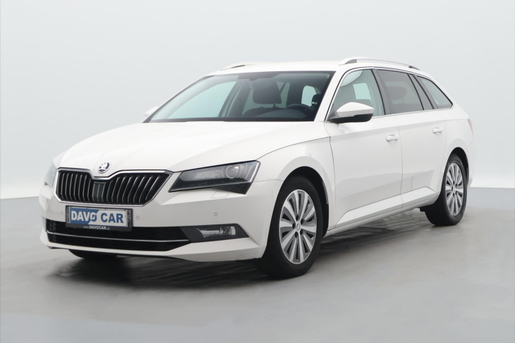 Škoda Superb 1,6 TDI Style 1.maj servis kn.