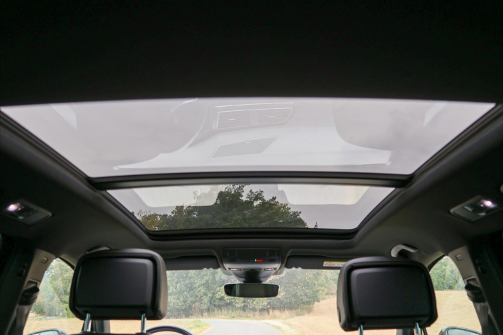 Volkswagen Tiguan 2,0 TDI DSG 4x4 CZ DPH R-Line