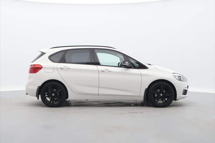 BMW Řada 2 1,5 218d 85kW Sport line Aut.