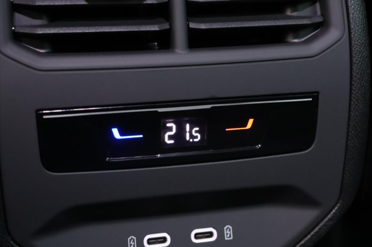 Seat Leon 2,0 TDI FR 110kW DSG CZ DPH