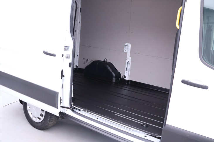 Ford Transit 2,0 TDCi 96kW L2 CZ 1.Maj. DPH