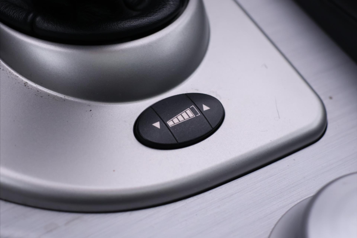 BMW M5 5,0 373kW Kůže Klima. Navigace