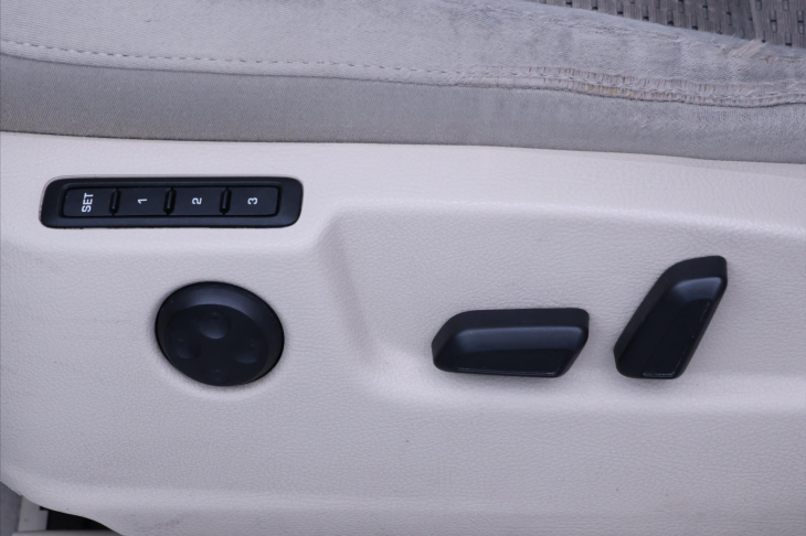 Škoda Superb 2,0 TDI 125kW DSG CZ Elegance