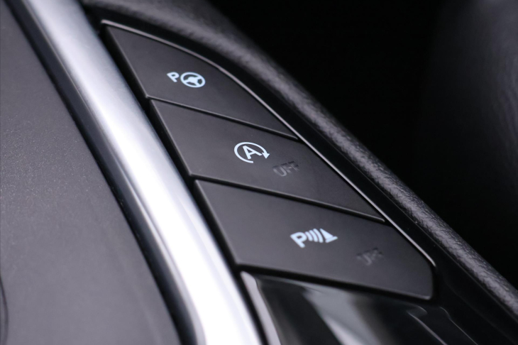 Ford Galaxy 2,0 TDCI 140kW Titanium 7-Míst