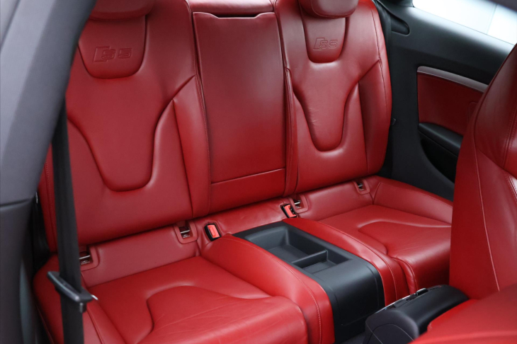 Audi S5 4,2 FSI quattro 260kW Kůže