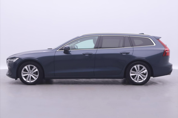 Volvo V60 2,0 D4 Aut. Momentum 1.Maj.