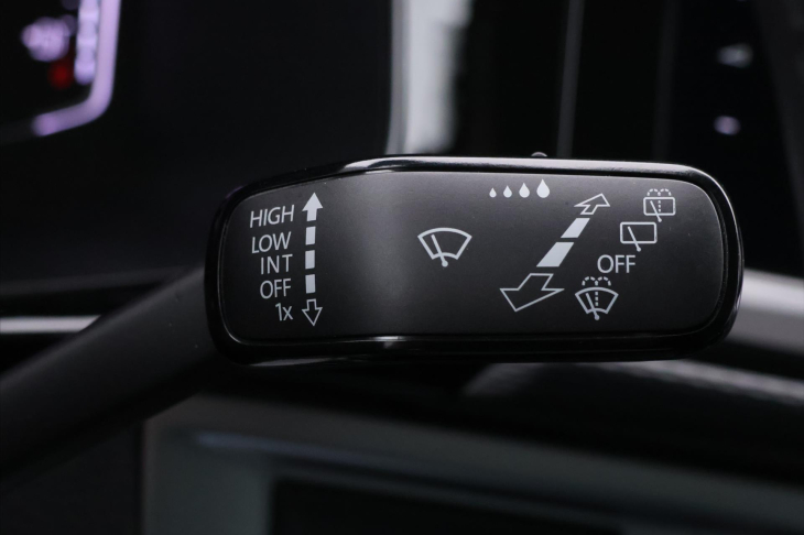 Volkswagen Multivan 2,0 TDI 146kW DSG CZ Long DPH