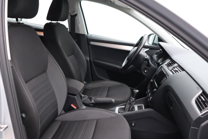 Škoda Octavia 1,6 TDI 85kW Ambition 4x4 CZ