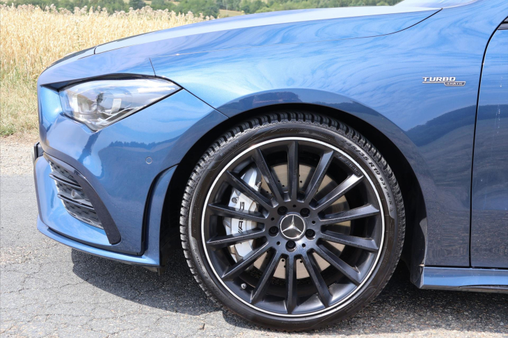Mercedes-Benz CLA 2,0 35 AMG 225kW 4Matic DPH CZ