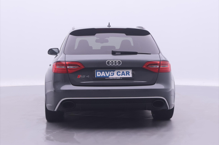 Audi RS 4 4.2 FSI V8 331kW 1.Maj Serviska