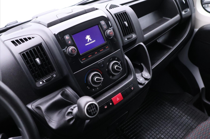 Peugeot Boxer 2,2 HDI 121KW L4H2 CZ DPH