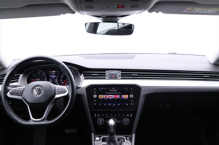 Volkswagen Passat 2,0 TDI 140kW DSG Business LED