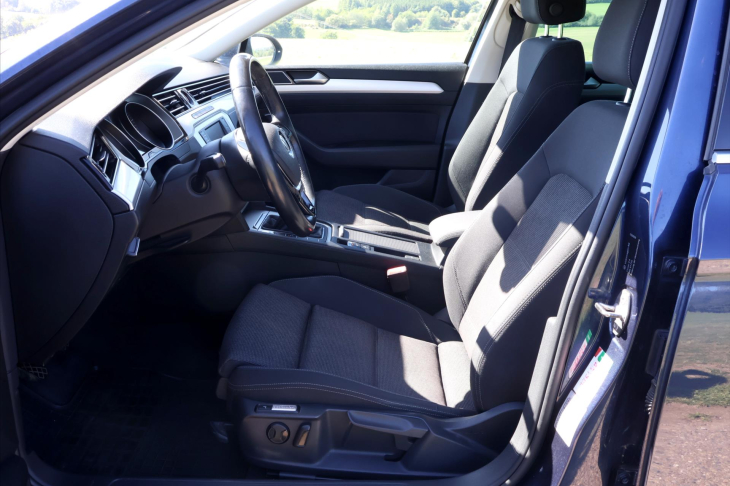 Volkswagen Passat 2.0 TDI 110kW Comfortline