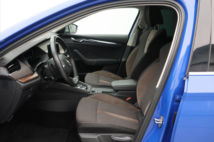 Škoda Octavia 2.0 TDI 147kW DSG Scout 4x4 CZ