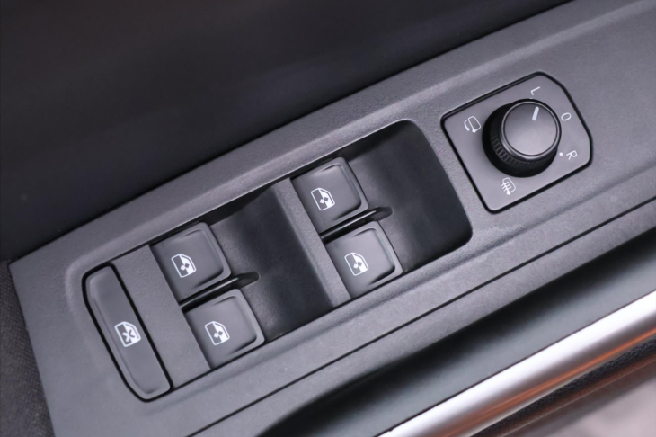 Škoda Fabia 1,0 TSI 81kW Style Sport CZ