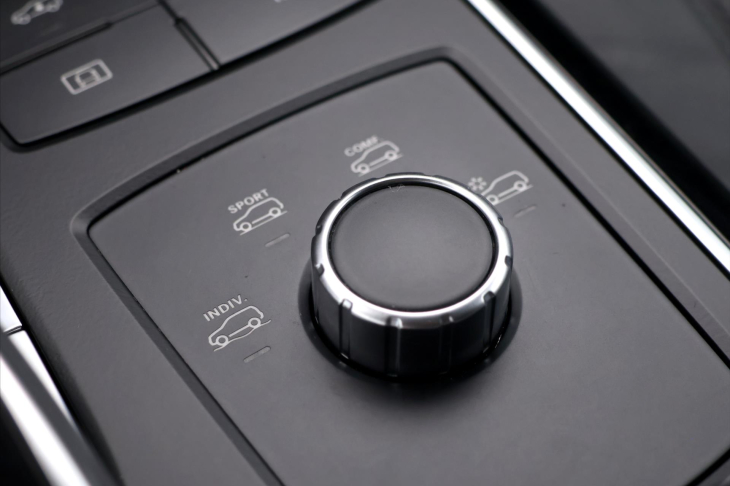 Mercedes-Benz GLE 3,0 350d 227kW AMG H&K LED CZ