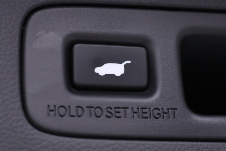 Honda CR-V 2,0 Hybrid Elegance 109kW 4WD