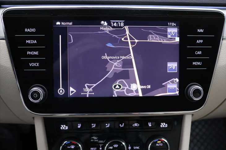 Škoda Superb 2,0 TDI DSG L&K LED  DPH CZ