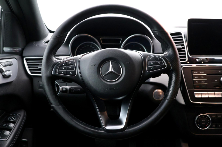 Mercedes-Benz GLE 3,0 350d 227kW AMG H&K LED CZ