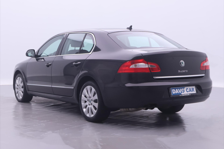 Škoda Superb 1,4 TSI Elegance Navi 1.Maj.