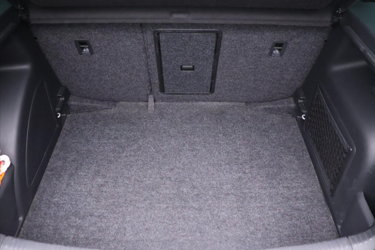 Škoda Rapid 1,2 TSI 66kW Spaceback CZ