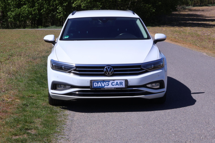 Volkswagen Passat 2,0 TDI 110kW DSG Matrix DPH